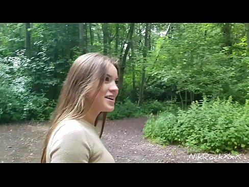 ❤️ Kuring nyarankeun ka Evelina yén urang bangsat di tempat umum! Manehna ngomong enya. Saterusna kuring fucked nya dina burit jeung cum dina sungut nya. Saterusna manéhna pissed sorangan. porno rusia dina su.allo-sex.ru ❌️❤